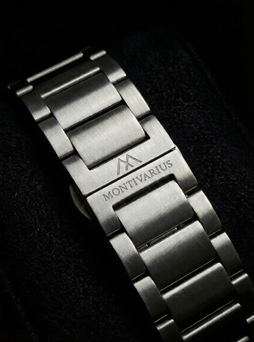 Montivarius Summit – Steel Noir